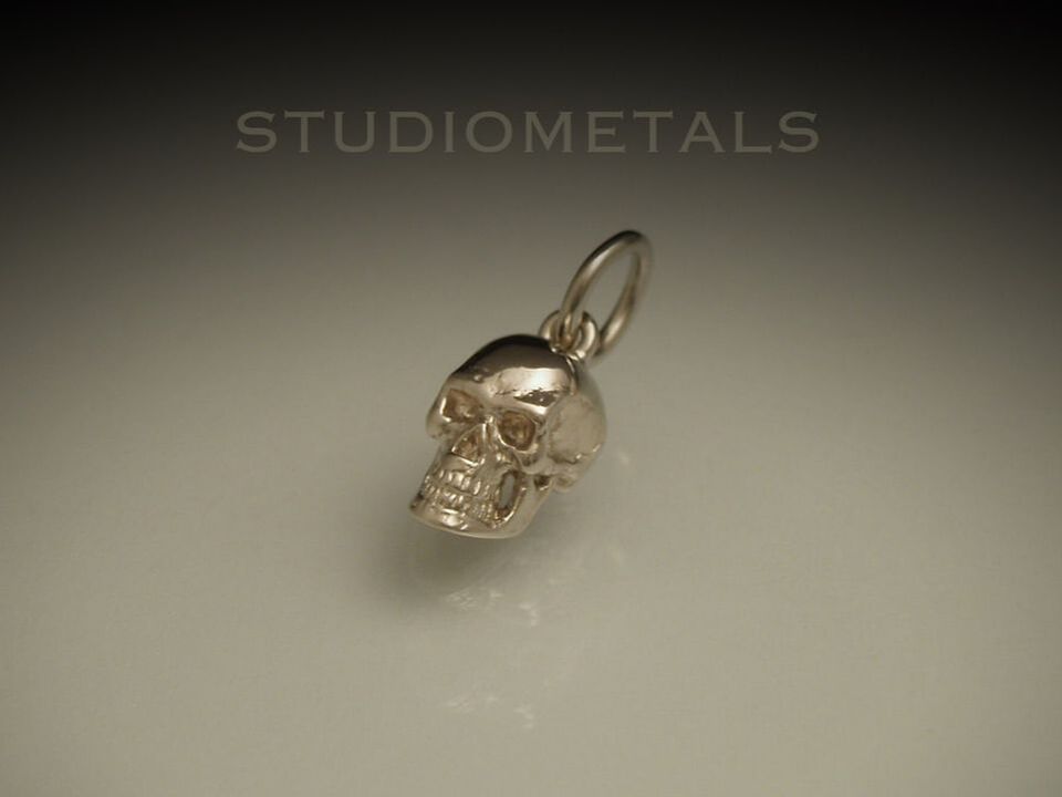 8mm anatomically correct skul charm in solid 14k white gold