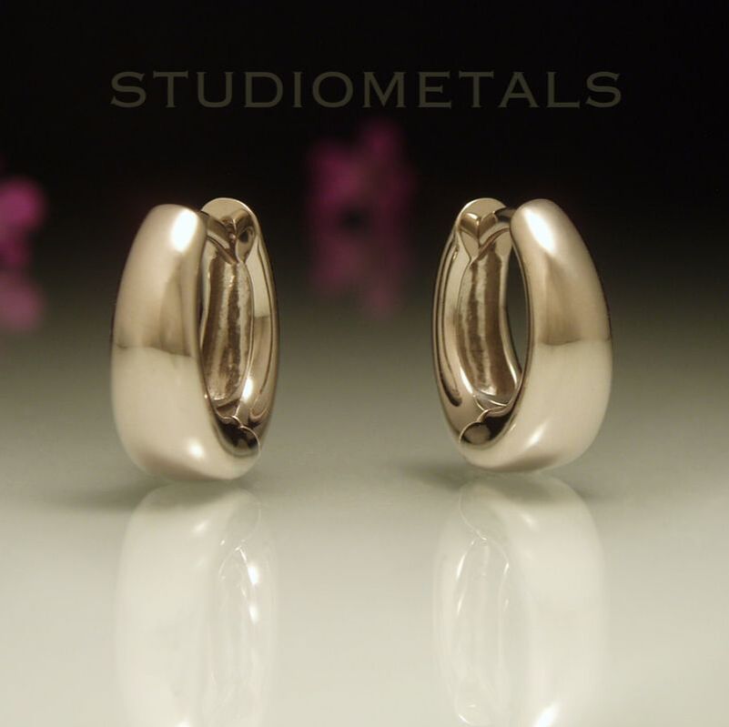 Nickel free, hypoallergenic 14k palladium white gold chunky, tapered huggie hoops for men or women.